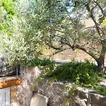 Seaside Family Friendly House With A Swimming Pool Sparadici, - 24200 Šibenik