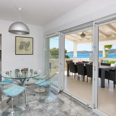 度假居 Seaside Family Friendly House With A Swimming Pool Sparadici, - 24200 希贝尼克