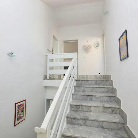 Seaside Family Friendly House With A Swimming Pool Sparadici, - 24200 *