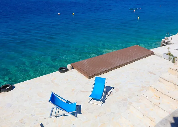 Seaside Family Friendly House With A Swimming Pool Sparadici, - 24200 * שיבניק