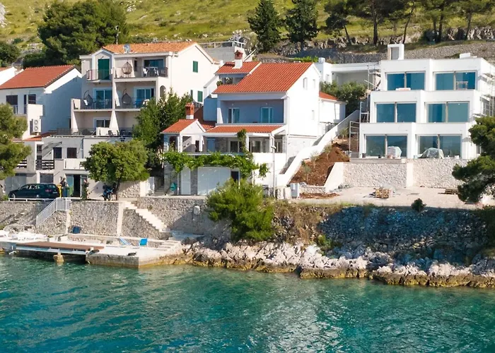 Dom wakacyjny Seaside Family Friendly House With A Swimming Pool Sparadici, - 24200 *